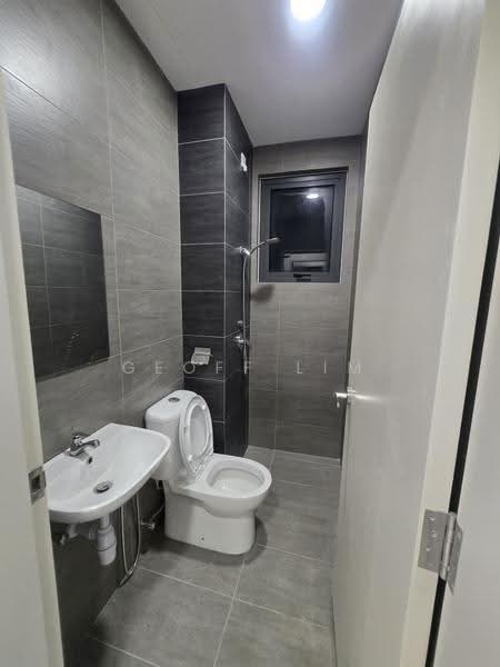 Kediaman Servis untuk Disewa di Citizen @ Old Klang Road - Geoff Lim - Bathroom - PropertyGuru.com.my