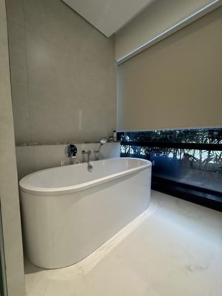 Service Residence for Sale at Pavilion Damansara Heights - Kobe Lim - Bathroom - PropertyGuru.com.my