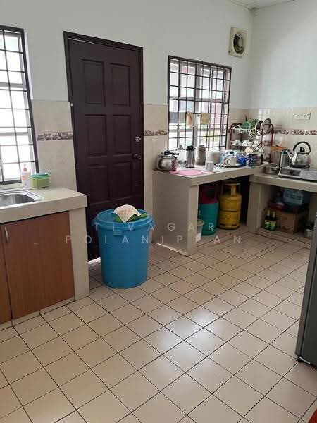 2-storey Terraced House for Sale in Taman Sri Subang (Sunway) - Tivagar Polanippan - Kitchen - PropertyGuru.com.my