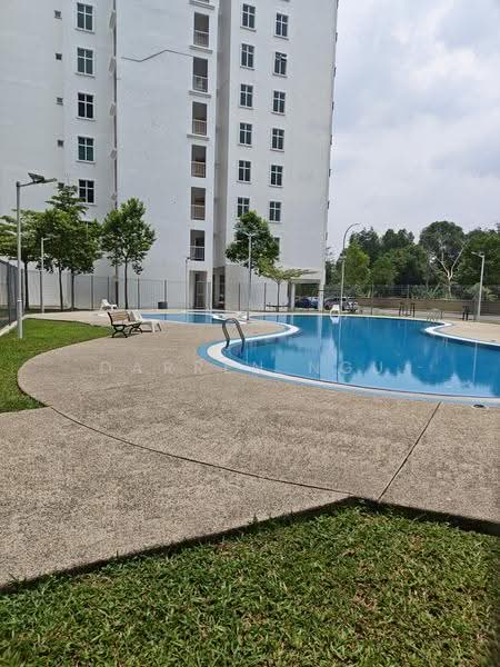Pangsapuri untuk Dijual di Seri Molek Perdana - Darren Ngu - Exterior - PropertyGuru.com.my