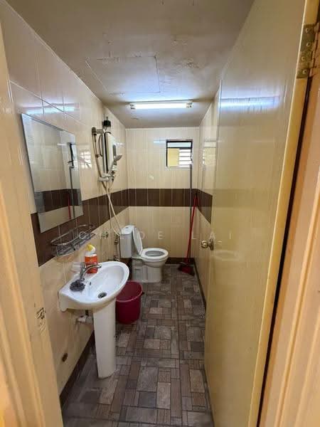 Kondominium untuk Disewa di Casa Tebrau @ Seri Palma - Chloe Lai - Bathroom - PropertyGuru.com.my