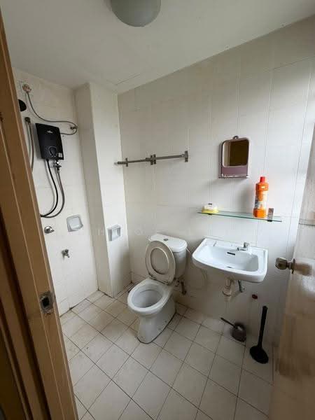 Kondominium untuk Disewa di Casa Tebrau @ Seri Palma - Chloe Lai - Bathroom - PropertyGuru.com.my