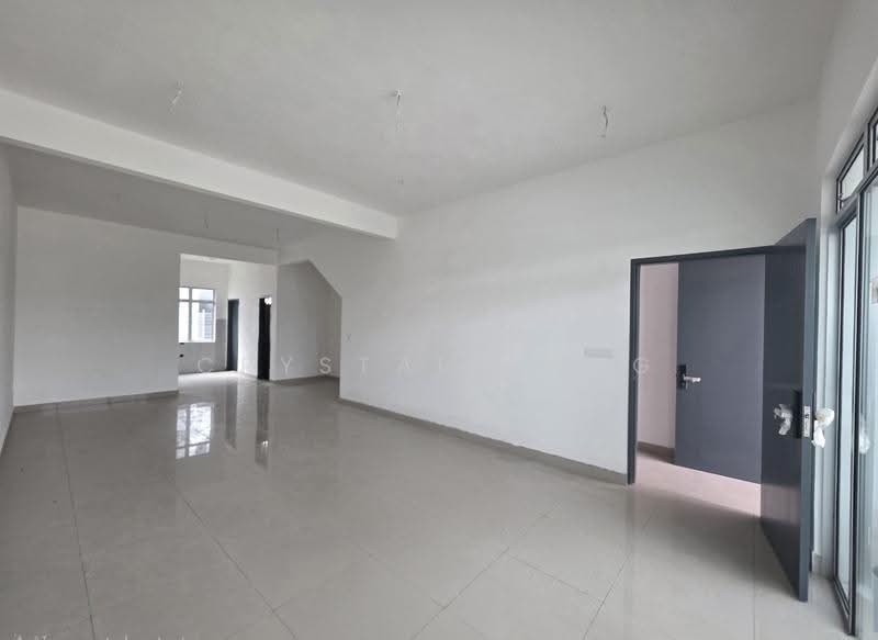 Rumah Teres 2-Tingkat untuk Dijual di Bandar Dato Onn (Tebrau) - Crystal Kong - Living Room - PropertyGuru.com.my