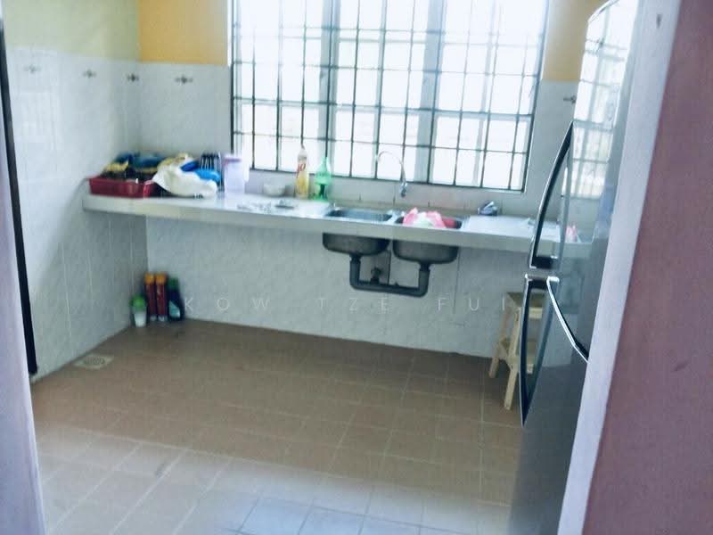 Bungalow House untuk Dijual di Pantai Sepang Putra (Sepang) - Kow Tze Fui - Kitchen - PropertyGuru.com.my