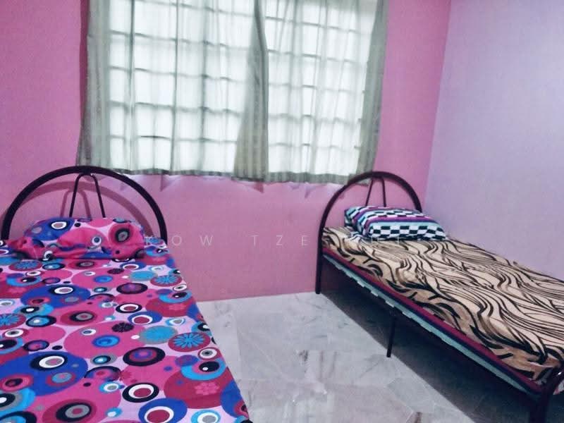 Bungalow House untuk Dijual di Pantai Sepang Putra (Sepang) - Kow Tze Fui - Bedroom - PropertyGuru.com.my