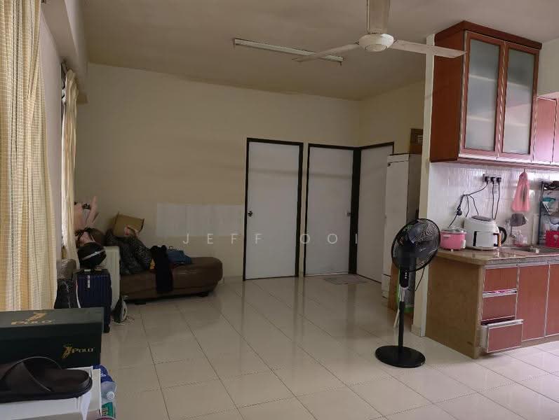 Pangsapuri untuk Dijual di Sri Aman Block C (Sri Aman Block 1 & 3) - Jeff Ooi - Living Room - PropertyGuru.com.my