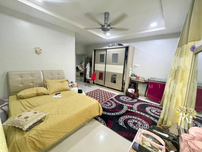 Bungalow House for Sale in Kampung Binjai (Binjai) - Muhammad Najmi - Bedroom - PropertyGuru.com.my