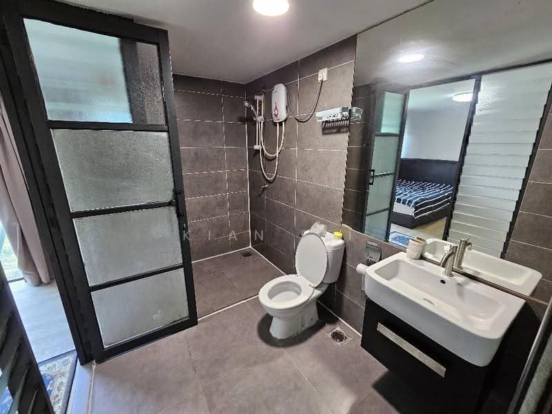 Condominium for Rent at Empire Damansara (Empire SOHO 2) - Kian Fei - Bathroom - PropertyGuru.com.my