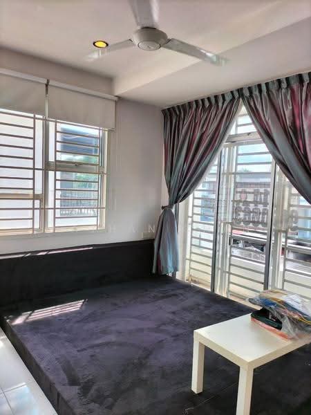 Rumah Teres 2.5-Tingkat untuk Dijual di Taman Setia Indah (Tebrau) - Nathan Chan - Bedroom - PropertyGuru.com.my
