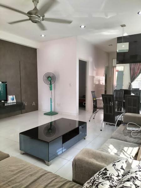 Rumah Teres 2.5-Tingkat untuk Dijual di Taman Setia Indah (Tebrau) - Nathan Chan - Living Room - PropertyGuru.com.my