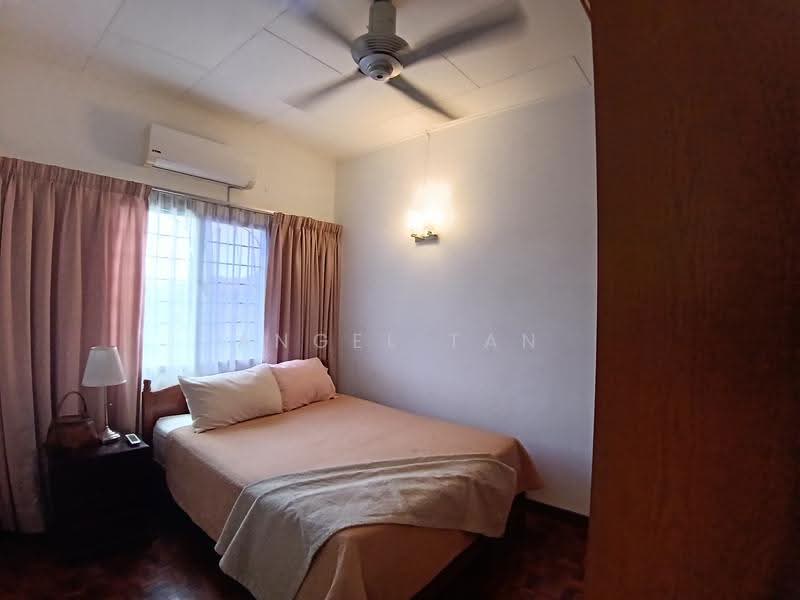 Pangsapuri untuk Dijual di Subang Perdana Goodyear Court 3 - Angel Tan - Bedroom - PropertyGuru.com.my