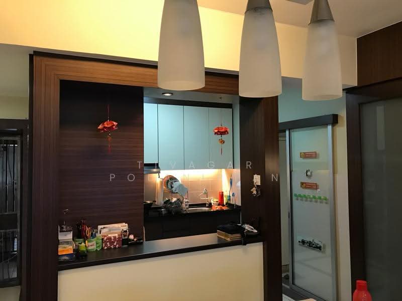 Kondominium untuk Dijual di Endah Puri - Tivagar Polanippan - Kitchen - PropertyGuru.com.my