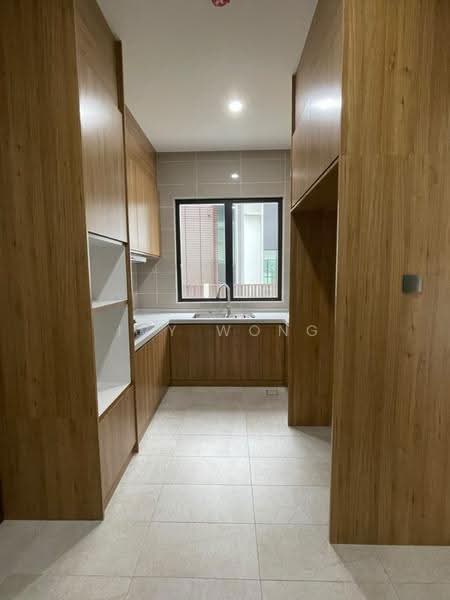 Bungalow House untuk Disewa di Cyberjaya (Selangor) - Ivy Wong - Kitchen - PropertyGuru.com.my