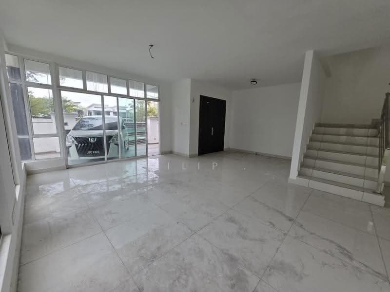 Rumah Teres 3-Tingkat untuk Dijual di Taman Mutiara Rini (Skudai) - Philip . - PropertyGuru.com.my
