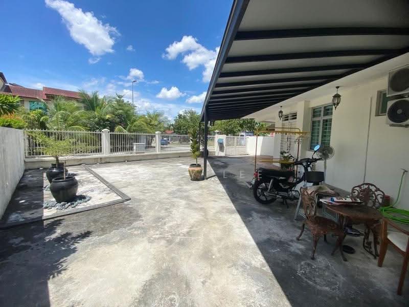 Semi-Detached House for Sale in Johor Bahru (Johor) - Zoey Lee - Exterior - PropertyGuru.com.my