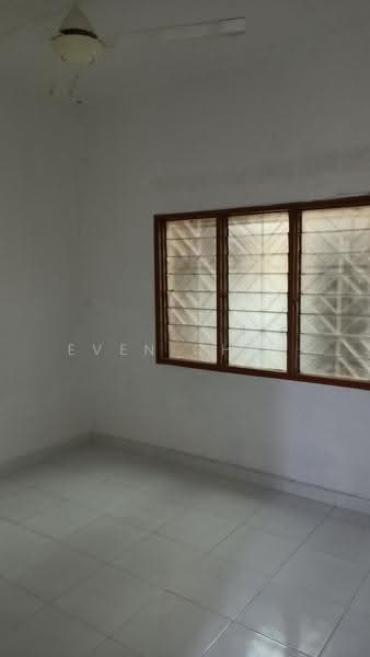 Rumah Teres 1-Tingkat untuk Disewa di Taman Johor Jaya (Johor Bahru) - Even Chun - PropertyGuru.com.my