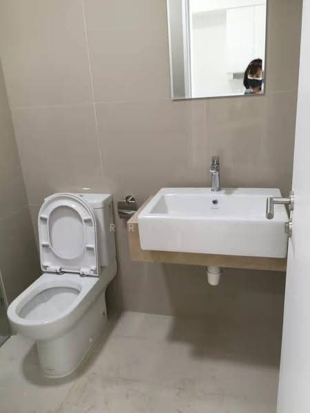 Service Residence for Rent at Southlink - Terry Law - Bathroom - PropertyGuru.com.my