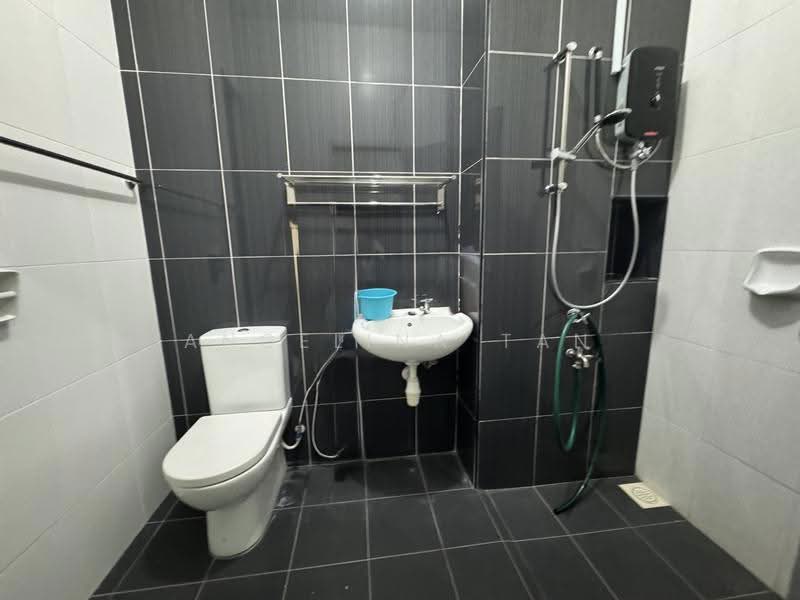 Rumah Teres 2-Tingkat untuk Dijual di Bukit Indah (Iskandar Puteri (Nusajaya)) - Angelina Tan - Bathroom - PropertyGuru.com.my