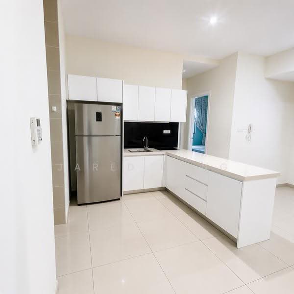Condominium for Rent at Isle of Kamares - Jared Wong - Kitchen - PropertyGuru.com.my