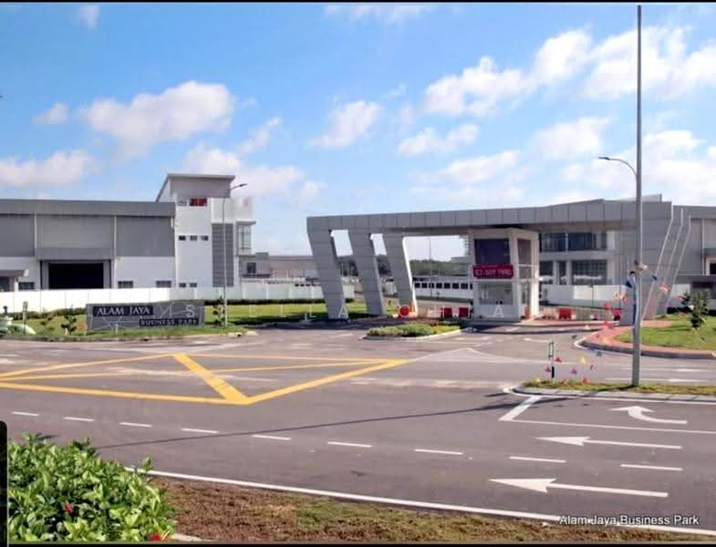 Factory for Rent in Johor Bahru (Johor) - Stella Chia - Exterior - PropertyGuru.com.my