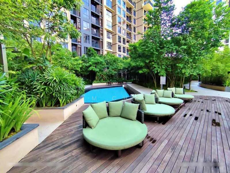 Kediaman Servis untuk Dijual di Henna Residence @ The Quartz WM - P M Chan - Pool - PropertyGuru.com.my