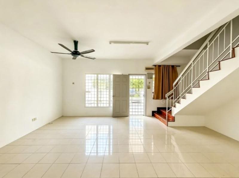 Rumah Teres 2-Tingkat untuk Dijual di Setia Impian (Setia Alam) - Ethan Ting - Living Room - PropertyGuru.com.my