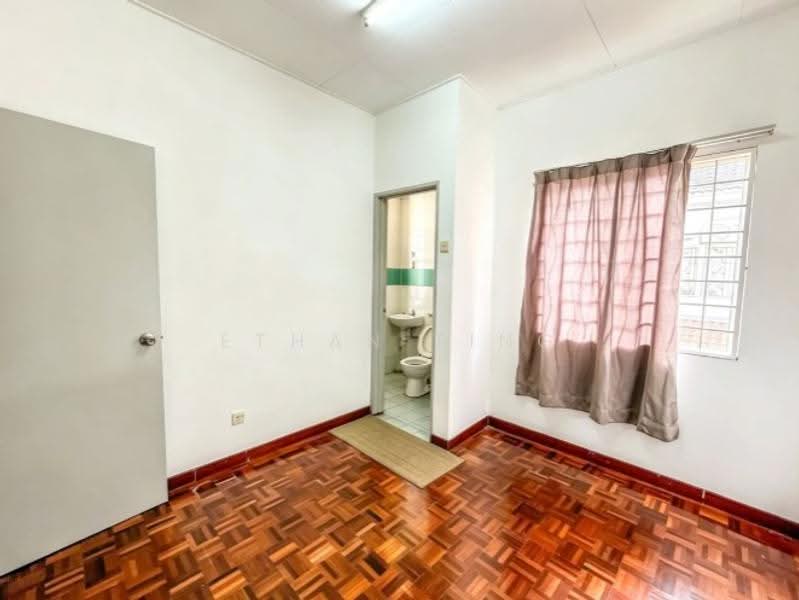 Rumah Teres 2-Tingkat untuk Dijual di Setia Impian (Setia Alam) - Ethan Ting - Bathroom - PropertyGuru.com.my