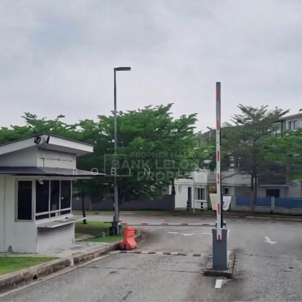 2-storey Terraced House for Sale in TTDI Grove (Kajang) - Robin Loh - Exterior - PropertyGuru.com.my