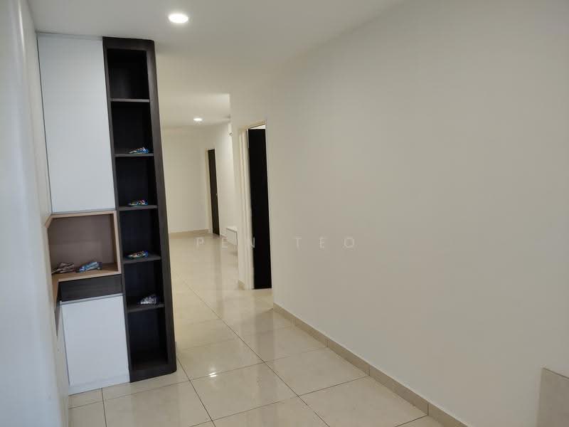 1-storey Terraced House for Sale in Bandar Bayan Baru (Bayan Lepas) - Pen Teo - Corridor - PropertyGuru.com.my