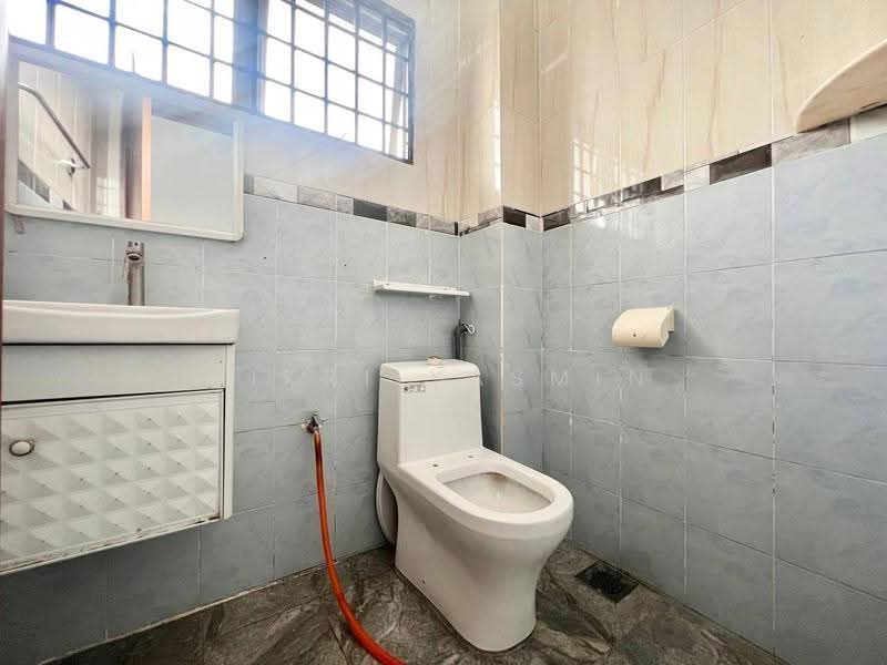 2-storey Terraced House for Sale in Lestari Putra (Seri Kembangan) - Fikri Yasmin - PropertyGuru.com.my