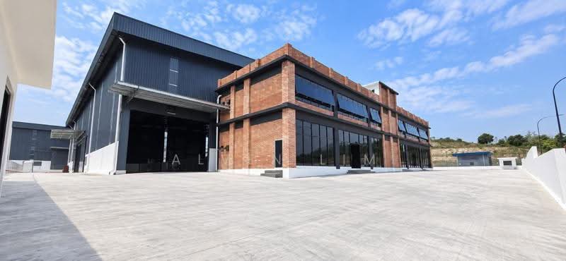 Detached Factory for Rent in Kota Puteri (Batu Arang) - Alven Lim - Exterior - PropertyGuru.com.my