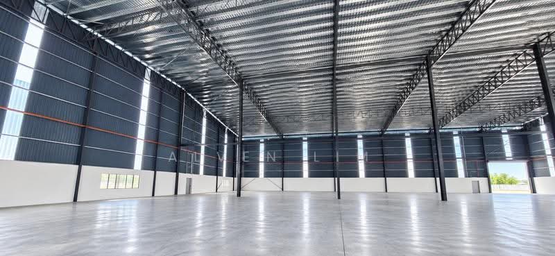 Detached Factory for Rent in Kota Puteri (Batu Arang) - Alven Lim - Interior - PropertyGuru.com.my
