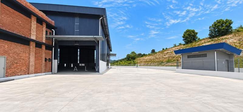 Detached Factory for Rent in Kota Puteri (Batu Arang) - Alven Lim - Exterior - PropertyGuru.com.my