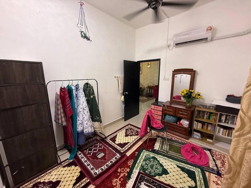 Rumah Teres 2-Tingkat untuk Dijual di Taman Impian Emas (Skudai) - Cindy Lim - Bedroom - PropertyGuru.com.my