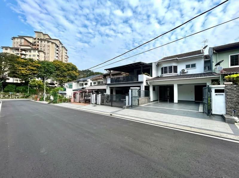 Rumah Teres 2-Tingkat untuk Dijual di Bandar Sri Damansara (Selangor) - Ishak Ramli - Exterior - PropertyGuru.com.my
