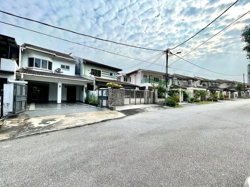 Rumah Teres 2-Tingkat untuk Dijual di Bandar Sri Damansara (Selangor) - Ishak Ramli - PropertyGuru.com.my