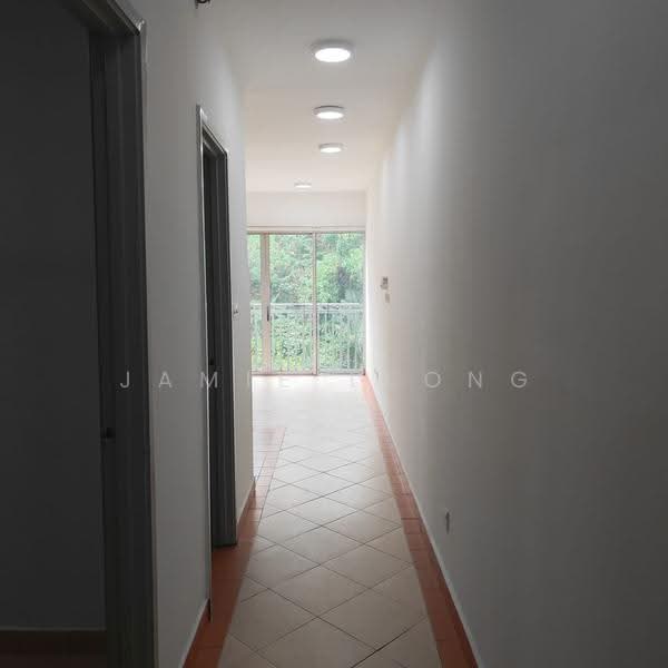 Kondominium untuk Disewa di Perdana Exclusive - Jamie Leong - Corridor - PropertyGuru.com.my