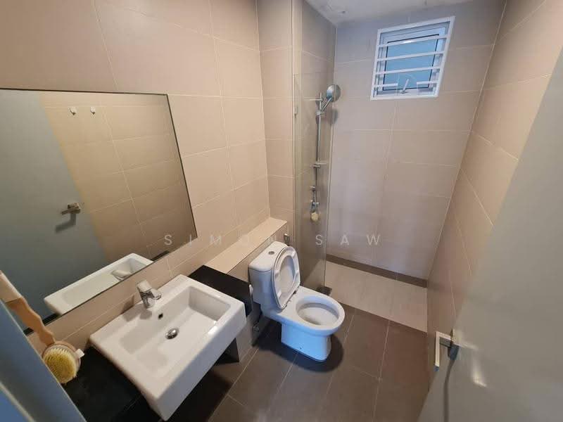 Kondominium untuk Disewa di Tropicana Bay Residences - Simon Saw - Bathroom - PropertyGuru.com.my