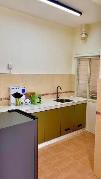 Pangsapuri untuk Disewa di Pangsapuri Danaumas - Christine Tan - Kitchen - PropertyGuru.com.my