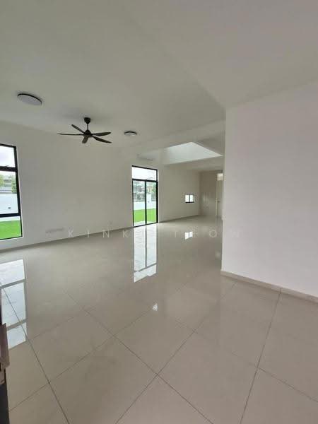 Rumah Berkembar untuk Disewa di Setia Eco Gardens (Gelang Patah) - Kinki Teow - Living Room - PropertyGuru.com.my