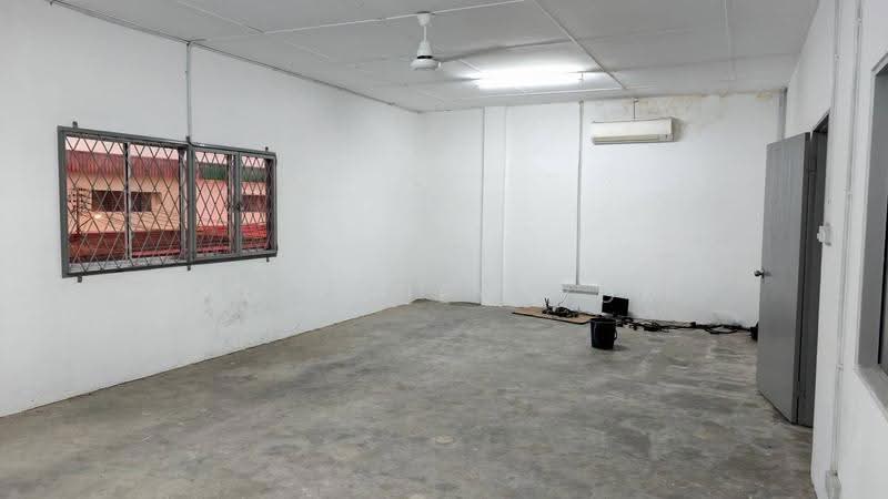 Gudang untuk Disewa di Kota Kinabalu (Sabah) - Ng Chiew Yok - Interior - PropertyGuru.com.my