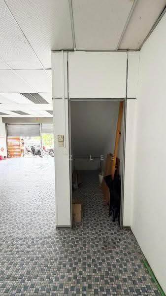 Shop / Office for Sale in Taman Ungku Tun Aminah (Skudai) - Jaz Lee - PropertyGuru.com.my