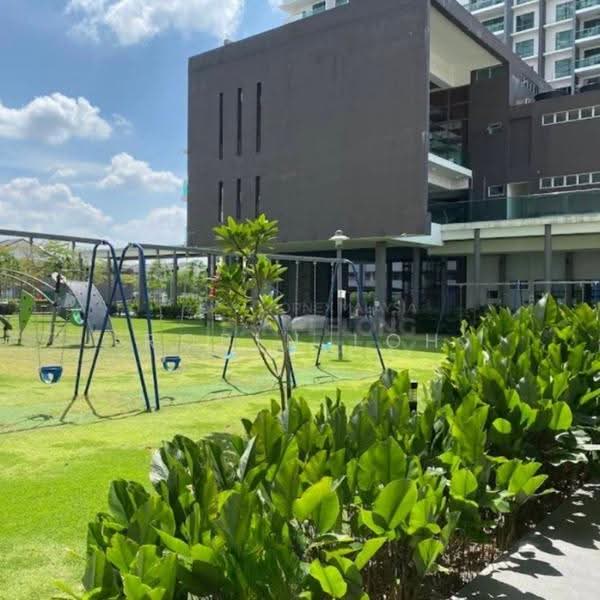 Rumah Berkembar untuk Dijual di Taman Suria Villa (Kajang) - Robin Loh - Exterior - PropertyGuru.com.my