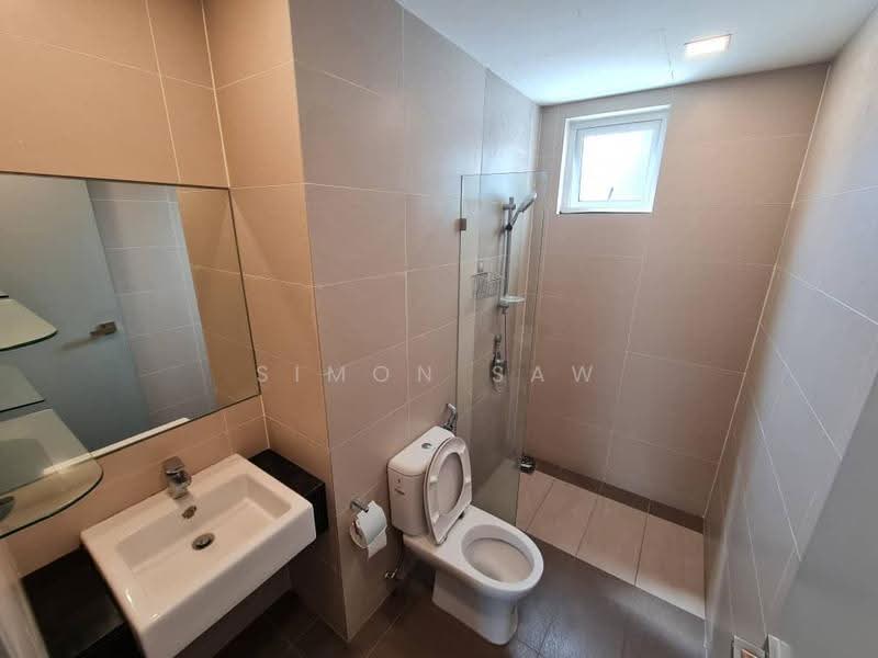 Kondominium untuk Disewa di Tropicana Bay Residences - Simon Saw - Bathroom - PropertyGuru.com.my