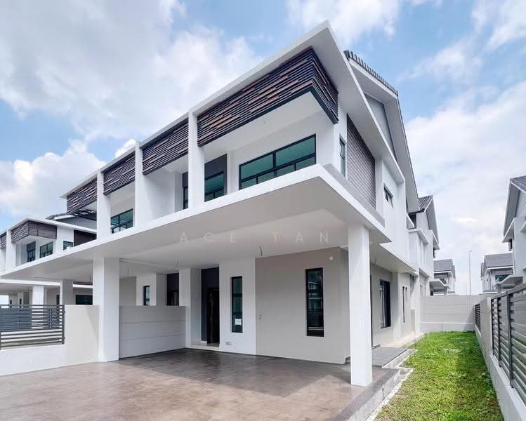 Cluster House for Sale in Johor Bahru (Johor) - Ace Tan - Exterior - PropertyGuru.com.my