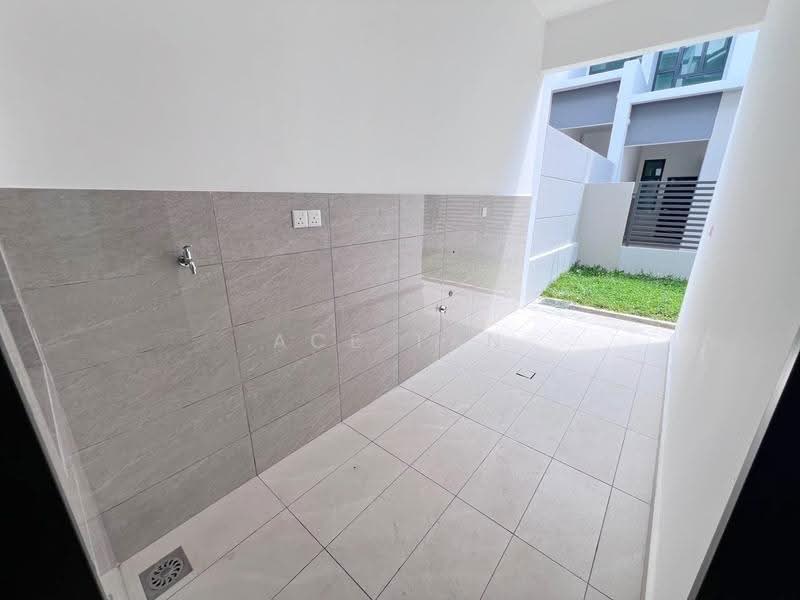 Cluster House for Sale in Johor Bahru (Johor) - Ace Tan - Exterior - PropertyGuru.com.my