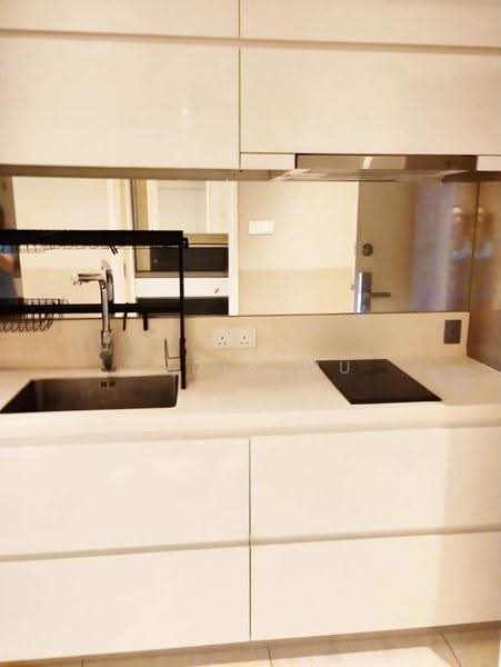 Kediaman Servis untuk Disewa di Dorsett Residences Sri Hartamas - Lydia Wu - Kitchen - PropertyGuru.com.my
