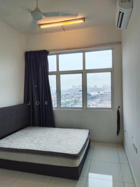Service Residence for Rent at Skypod Residence - Jordan Low - Bedroom - PropertyGuru.com.my