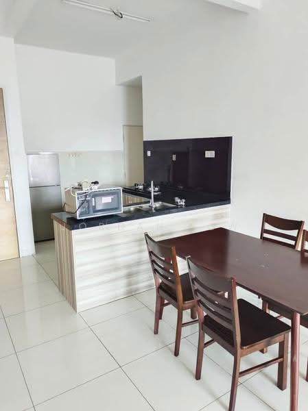 Service Residence for Rent at Skypod Residence - Jordan Low - Kitchen - PropertyGuru.com.my