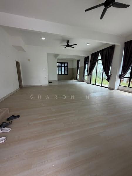 Rumah Berkembar untuk Dijual di Taman Pulai Hijauan (Skudai) - Sharon Ng - Living Room - PropertyGuru.com.my